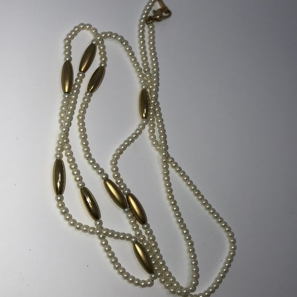 36" Pearl And Gold Necklace - Picture 1 of 5